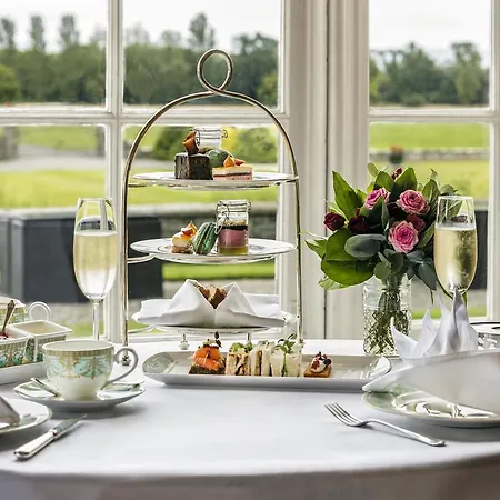 Hotel Luttrellstown Castle 5*