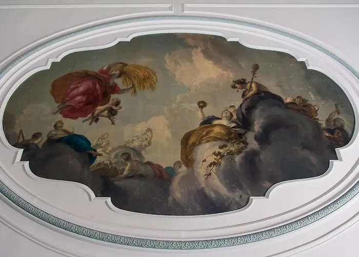 Luttrellstown Castle ホテル 5*